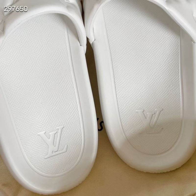 Louis Vuitton Slippers